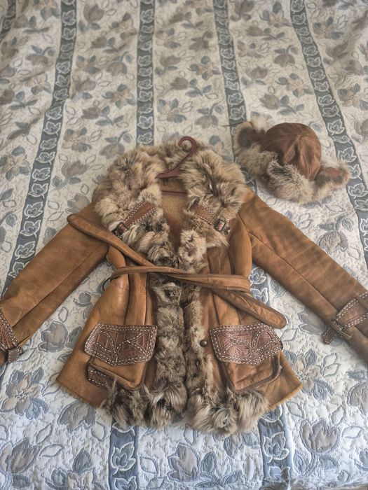 Продам женскую дубленку