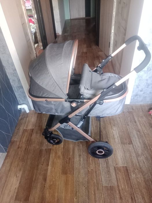 Продам коляску ...