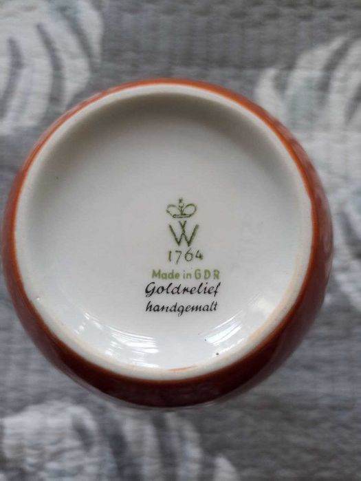 Ваза бренда Wallendorf "Золотая Роза", ГДР, Тюринген, 1960-е.