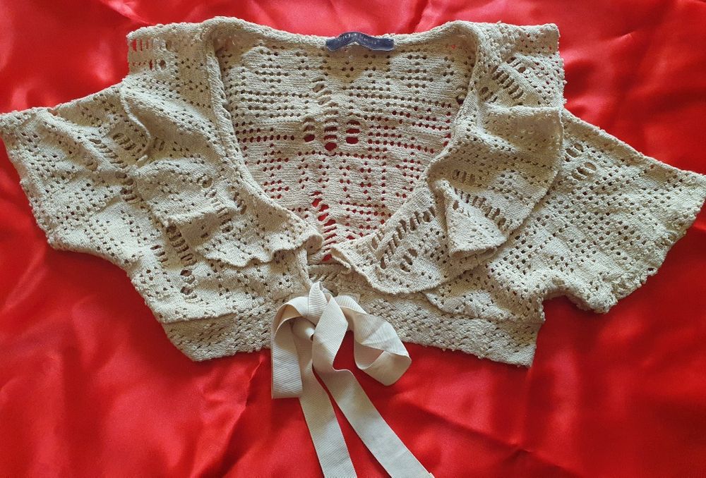 Продаю кофты -болерошки