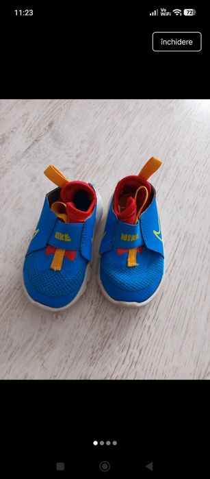 Adidasi  Nike  bebe