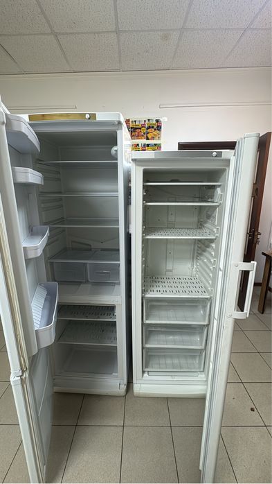 холодильник  морозильник в хорошем состояний