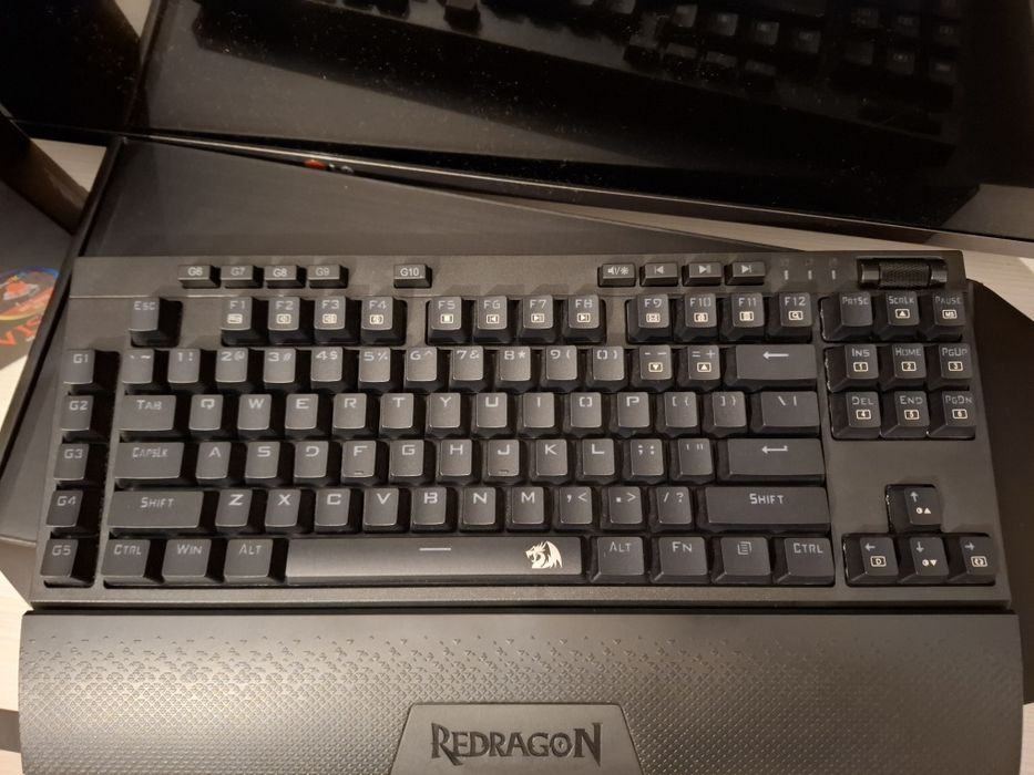 Tastatura Redragon Vishnu RGB