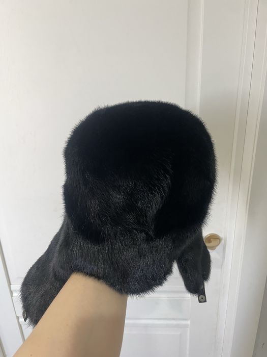 Продам норковую шапку ушанку