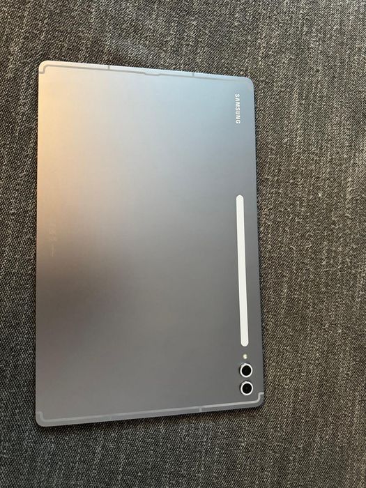 Samsung Galaxy Tab S10 Ultra 256GB Wi-Fi + Husă Tastatură Originală
