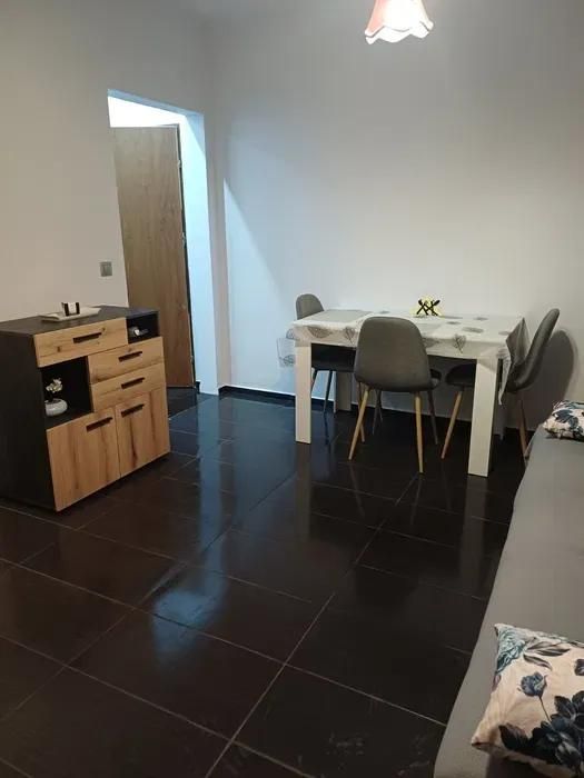 Дава се под наем Двустаен апартамент в Бургас, Братя Миладинови - 60 кв.м за 448.8 € - Снимка #2