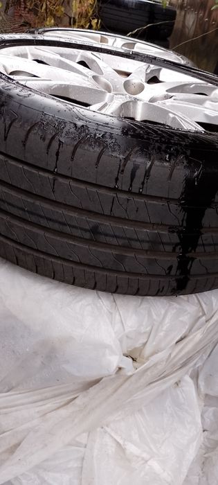 Roti audi cu cauciucuri 225 50 r 17