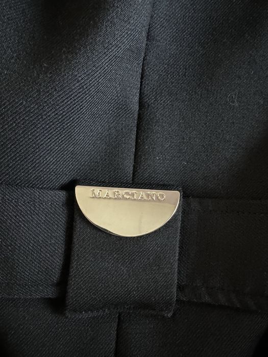 Оригинално дамско палто Guess Marciano/ Гес