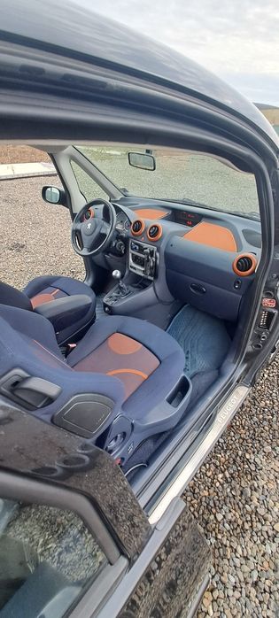 Peugeot 1007 1.6 diesel  2008