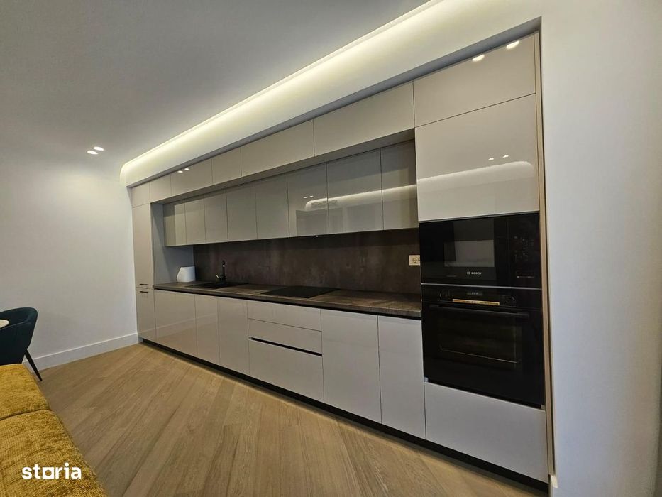 Apartament 3 camere de închiriat – Cortina 126 | Balcon generos