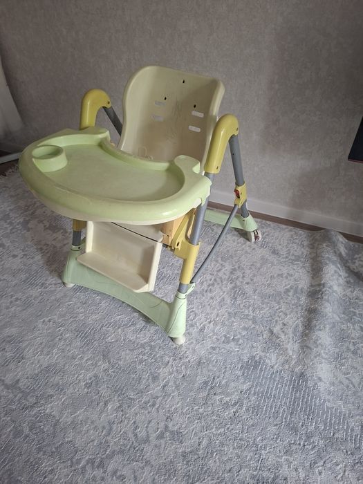 Продам детский стульчик цена 5тыс