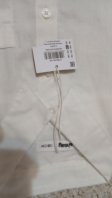 Camasa alba, marimea 128, noua cu eticheta