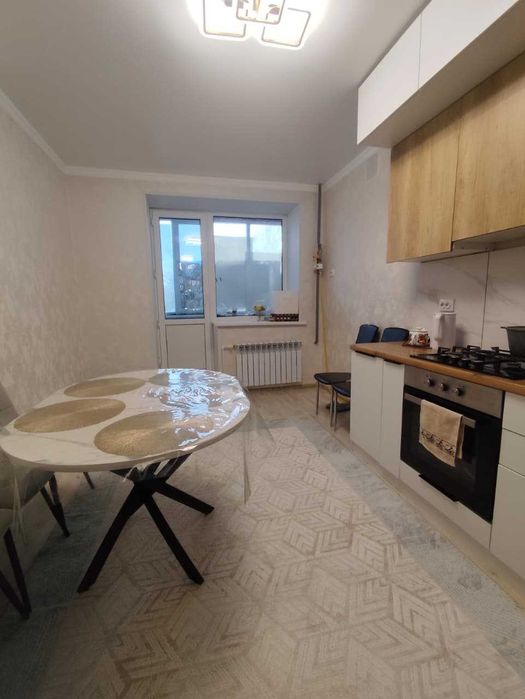 продам 2 комнатную квартиру