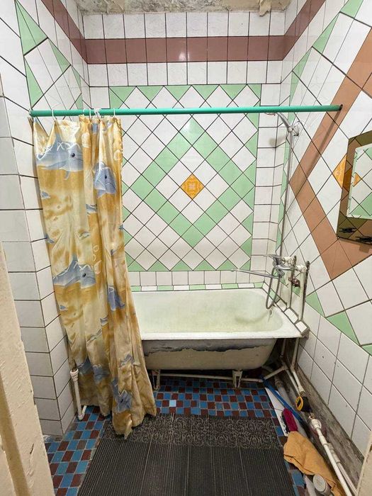 Коракамиш 3 хона/2-этаж квартира ШОШИЛИНЧ сотилади!