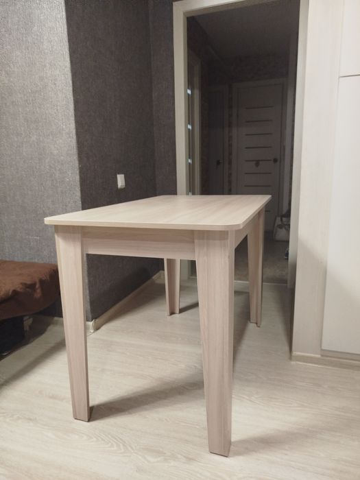 Новый кухонный стол