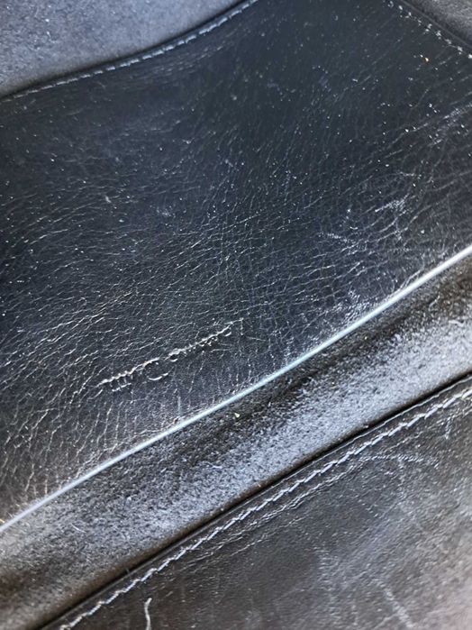 дамска чанта,Massimo Dutti,черна кожена чантичка-естествена кожа,