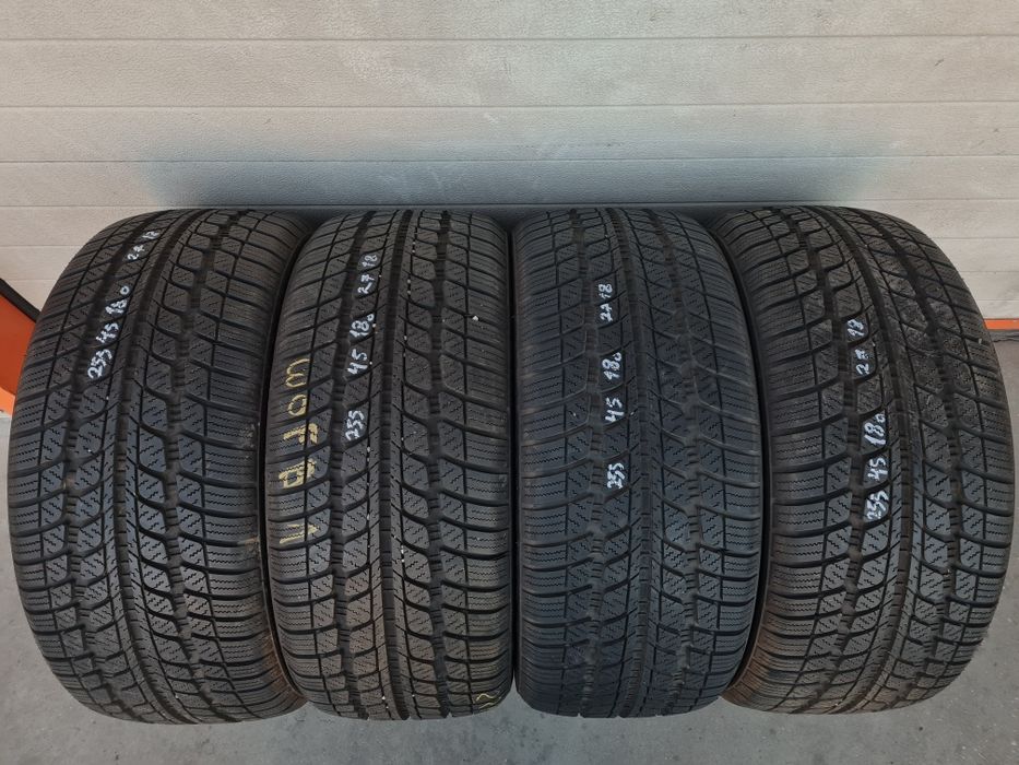 Зимни гуми 4 броя VANLI SnowGrip 255 45 R18