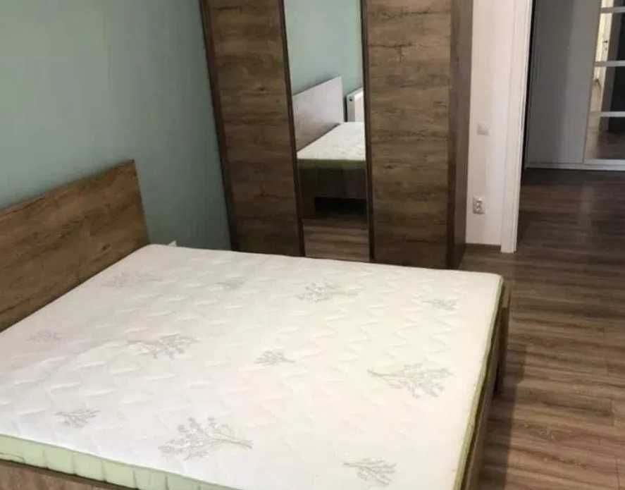 Дава се под наем Двустаен апартамент в Пловдив, Въстанически - 65 кв.м за 357 € - Снимка #2