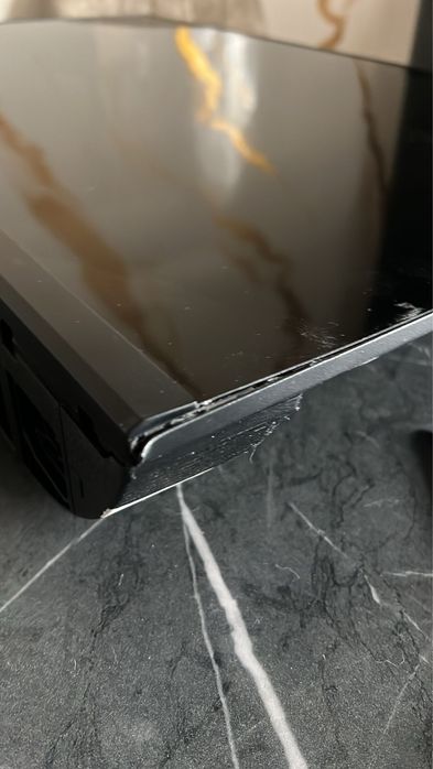 Televizor Hisense pentru piese diagonala 82