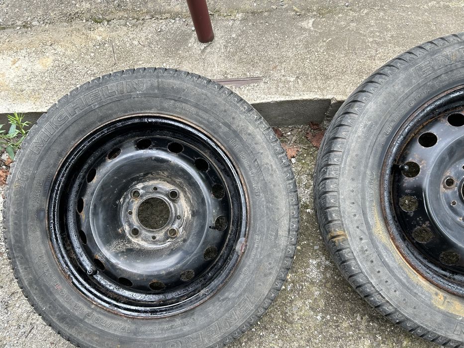 Vand jante tabla r14 peugeot partner cu anvelope michelin de vara