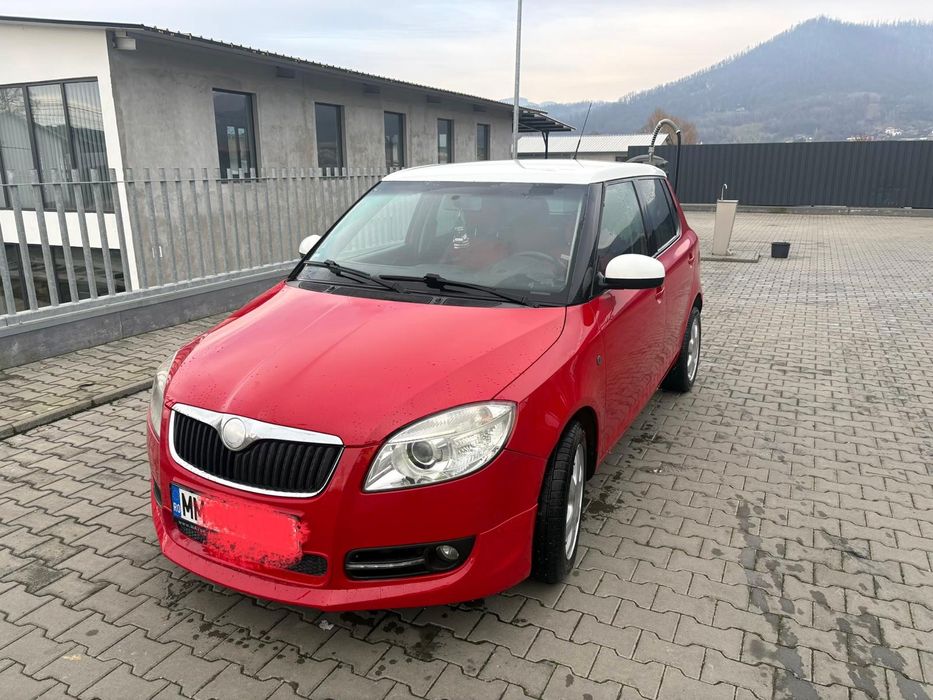 Vând skoda fabia benzina 1,4 2008