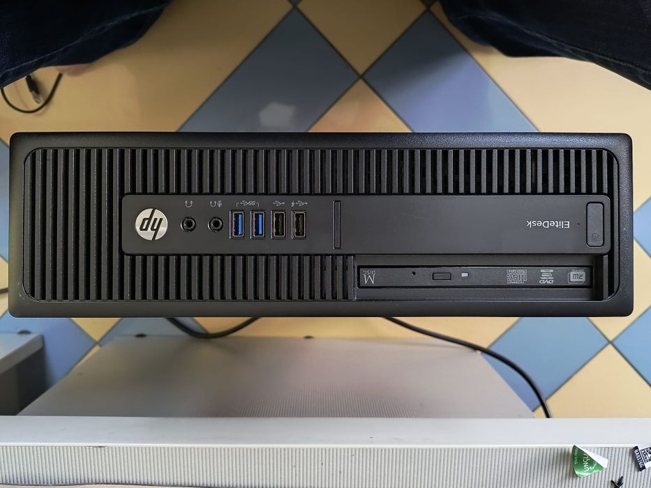 HP EliteDesk 705 G2 SFF, AMD PRO A8-8650B 3.20 GHz (4 MB), 8GB-DDR3