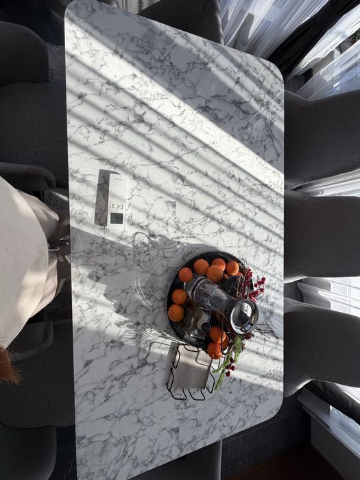 разтегателен диван, холна и трапезна маса, кресло, столове