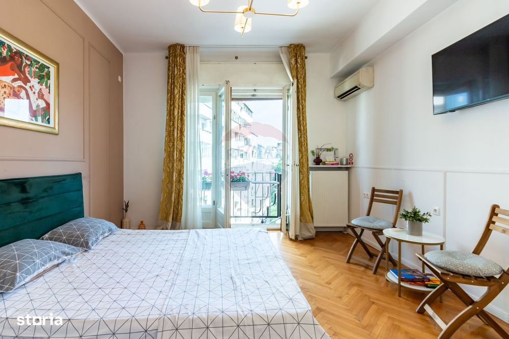 Apartament cu 1 camera vânzare în zona P-ta Universitatii — fotografia 1