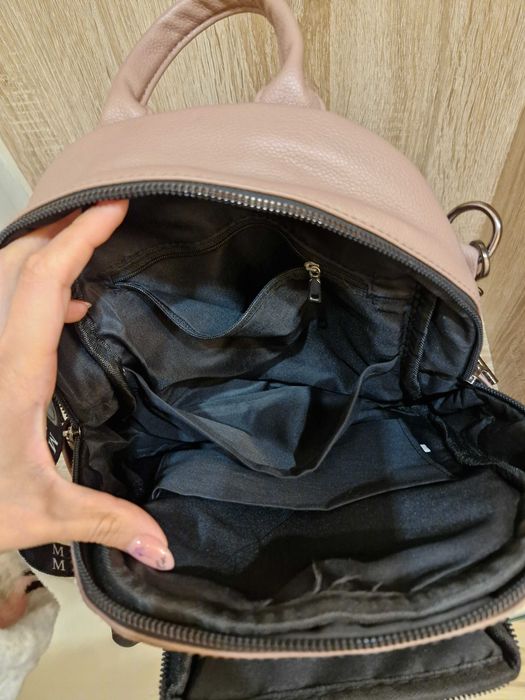 Дамска чанта- Раница