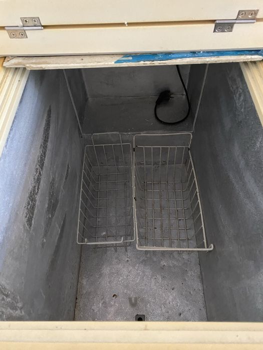 Морозилилка срочно продам