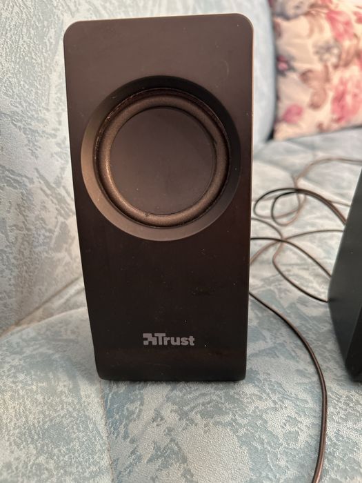 Тонколони Trust Remo 2.0 , 8W, Черни