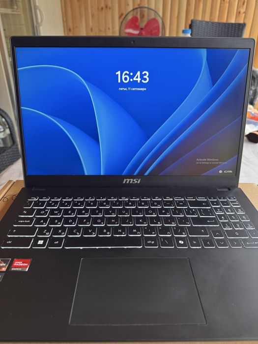 Лаптоп MSI MODERN 15 B7M 9S7