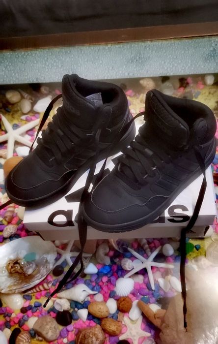 Маратонки Високи Кецове Обувки Боти  Адидас Adidas номер 32