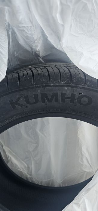 Продам резину KUMHO