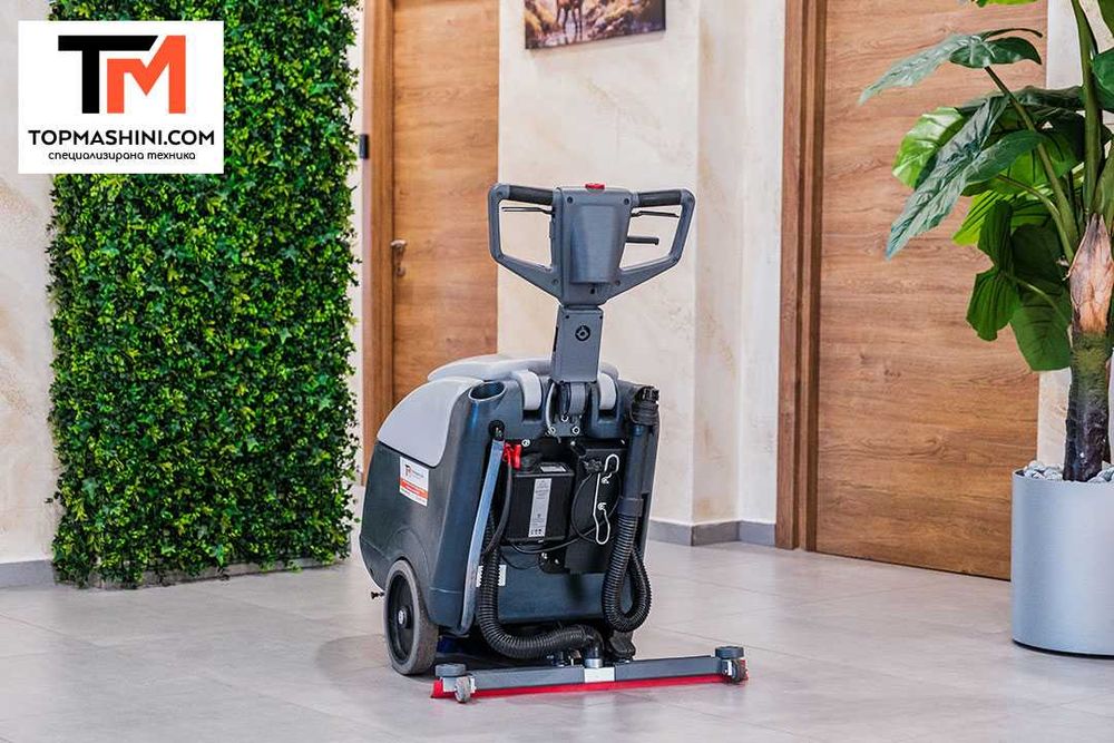 Машина за почистване на под на батерии Nilfisk SC400