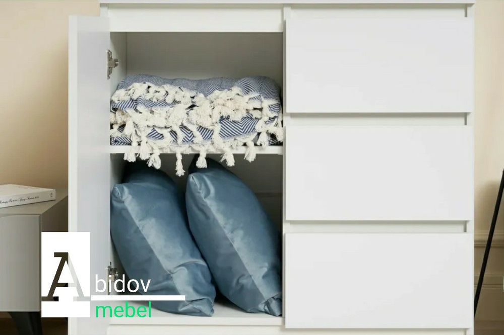 Комод честер для белья в стиле hi-tech.