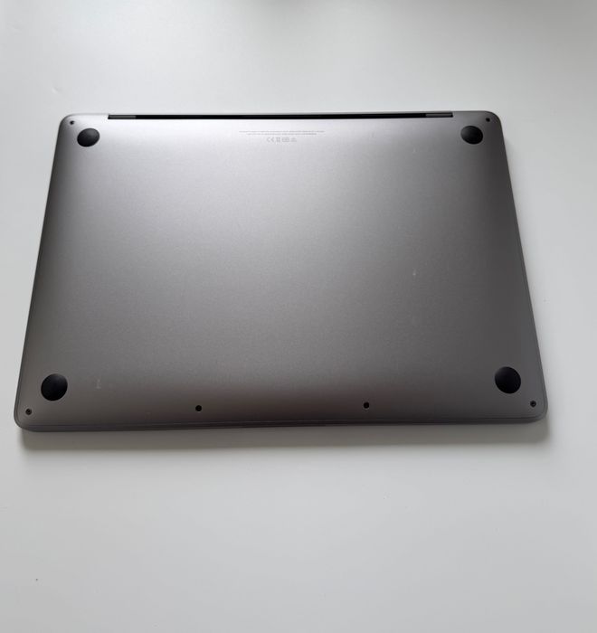 MacBook Pro 13 M1 256 Gb Space Grey | Като нов
