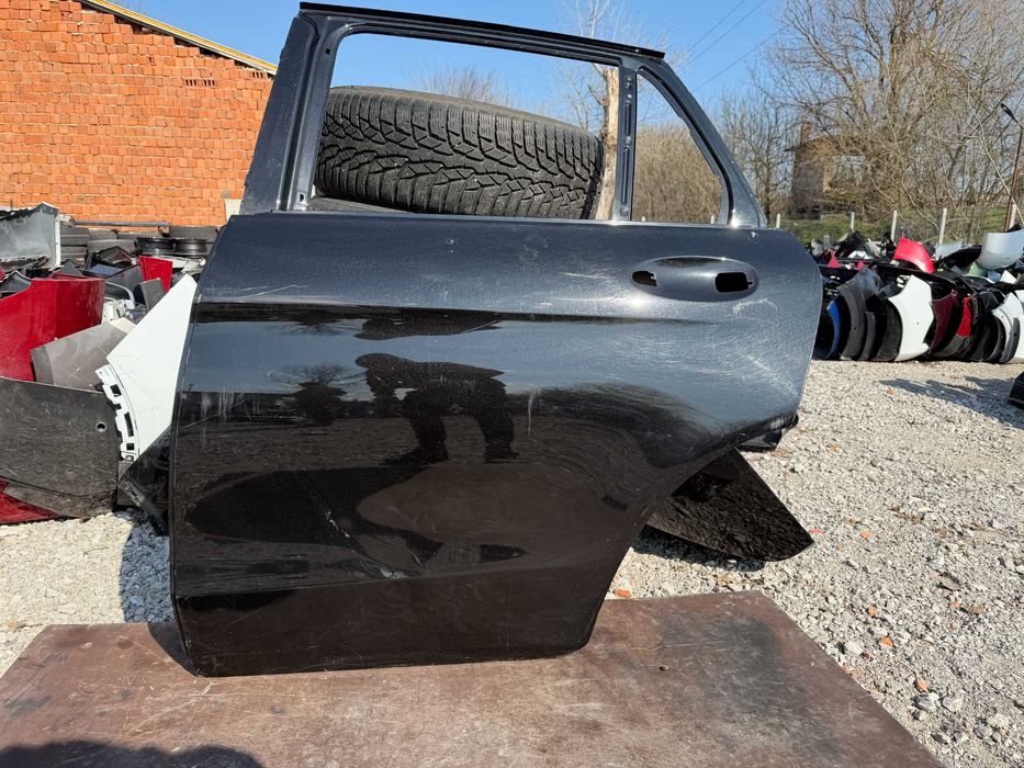 Врата Mercedes GLC X253 2015 год.-