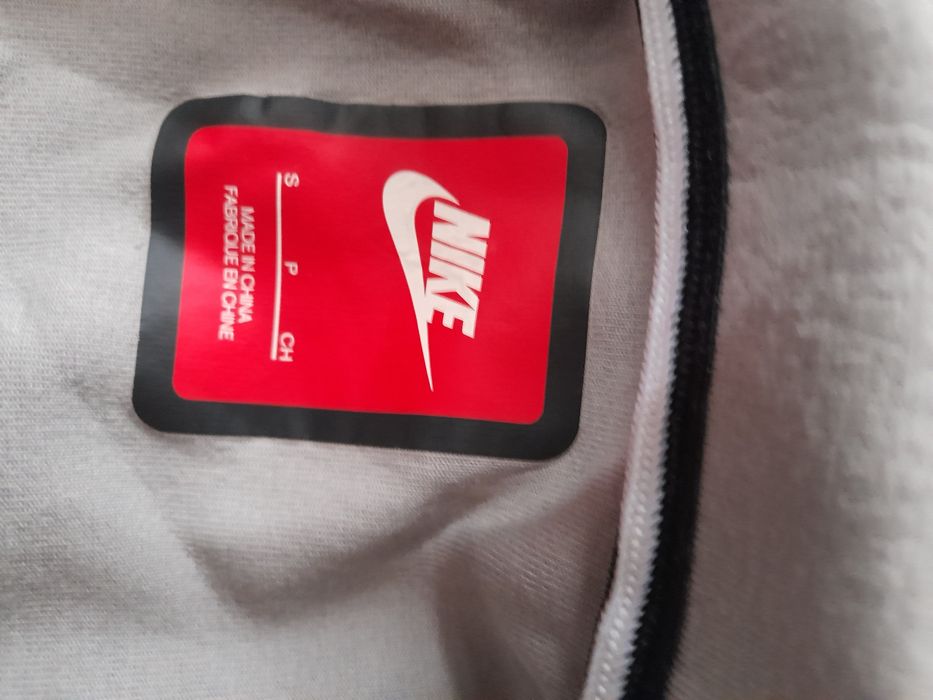 Nike tech мъжко горнище S размер.