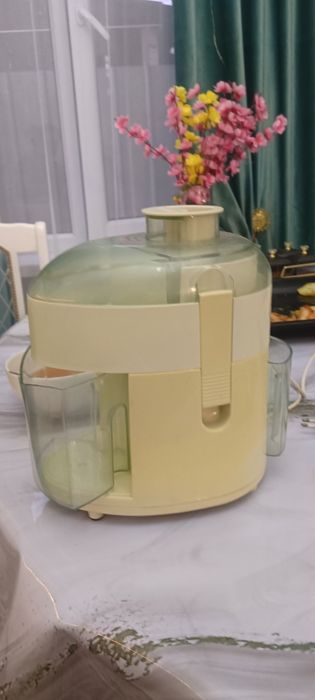 Соковыжималка  очень удобная