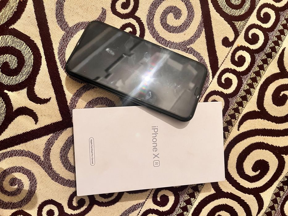 Iphone xr  гарантирован