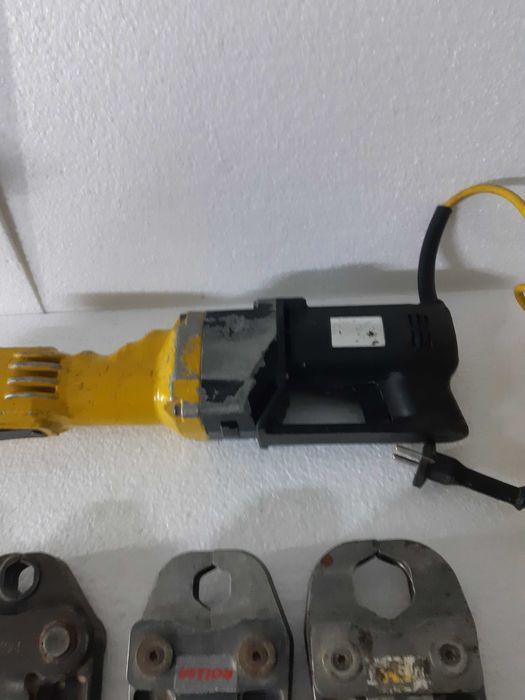 Presa electrica de sertizat cupru REMS