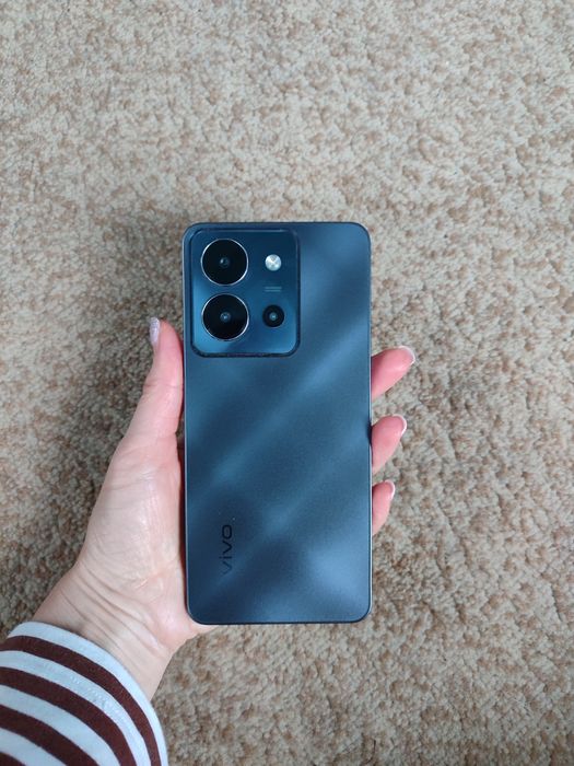 Продам телефон vivo
