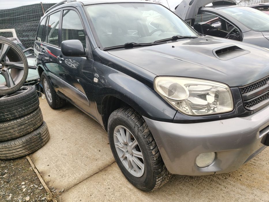 Piese cutie injectoare turbo grup cardan rezervor Toyota RAV 4 2005