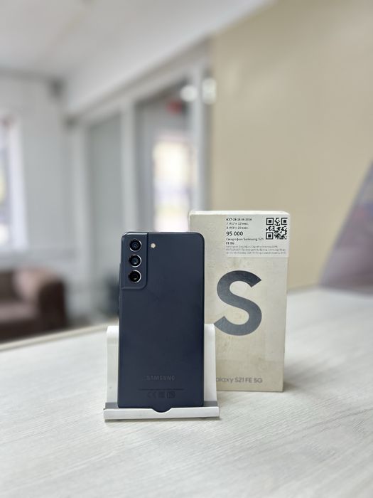 Samsung S21 FE / RED / рассрочка