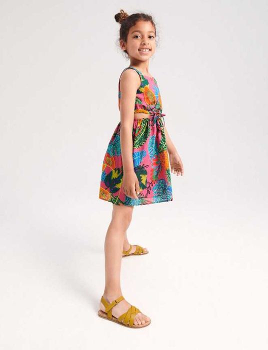 Нови Reserved сандали от естествена кожа, номер 38