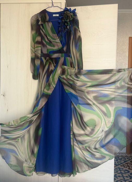 Вечернее платье...