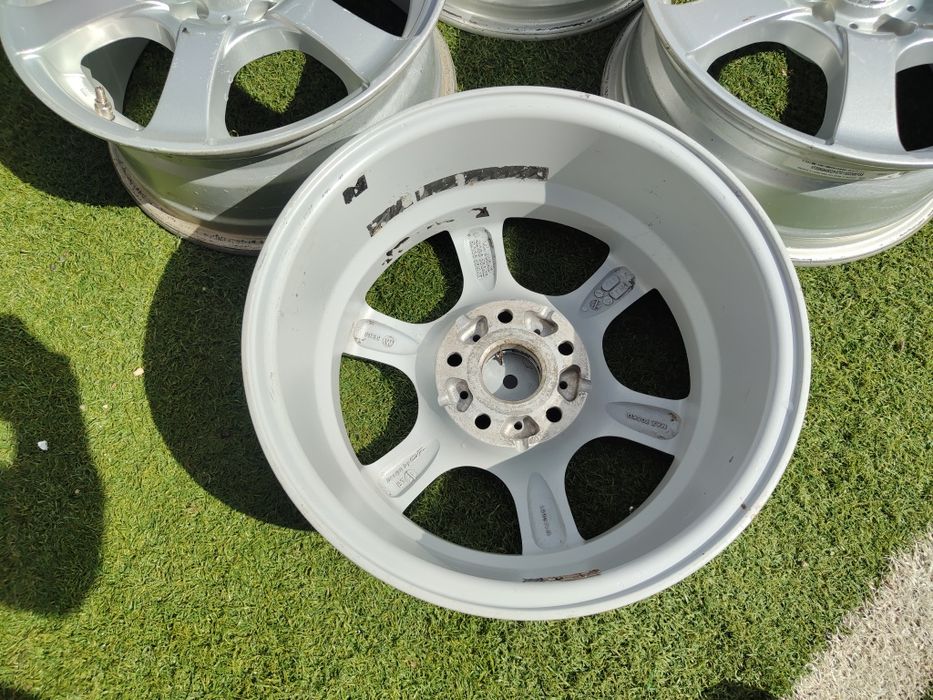 15 5x112 Vw Caddy Golf Touran лети джанти 5х112