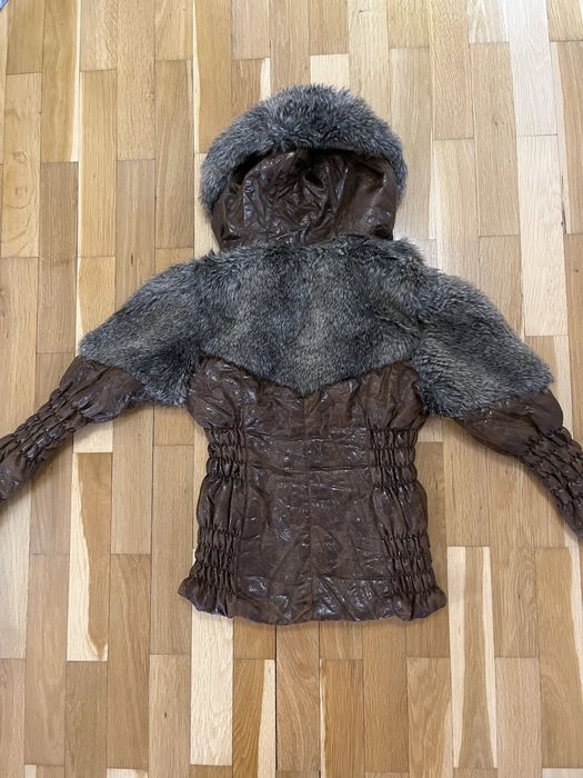 Дамско яке размер M