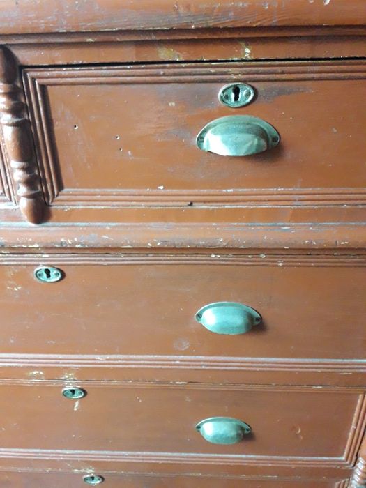 Подсвечник железный.